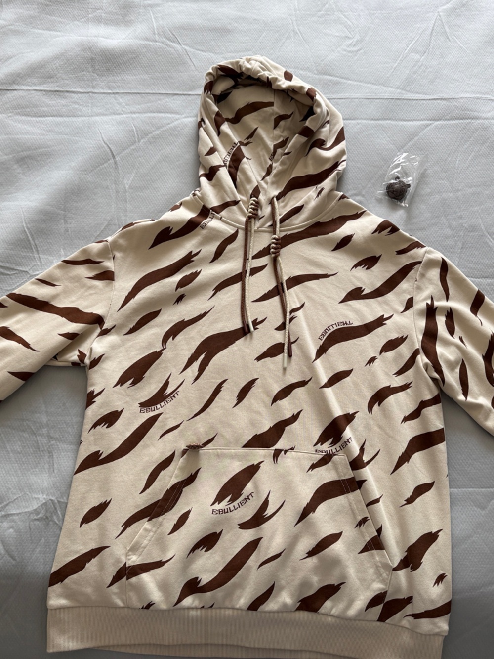 Cream Hoodie with Brown Abstract Brushstroke Print M size 68% Cotton